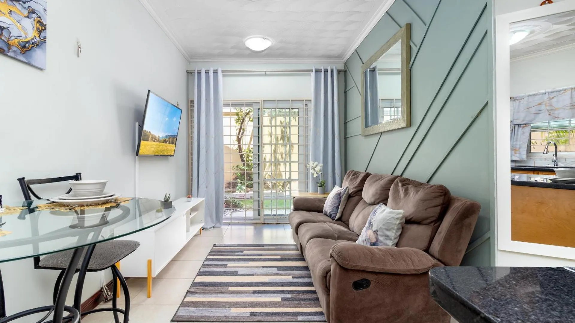 Cozy, Upscale Apartment Centrally Located In Kgn 6 Kingston Jamajka